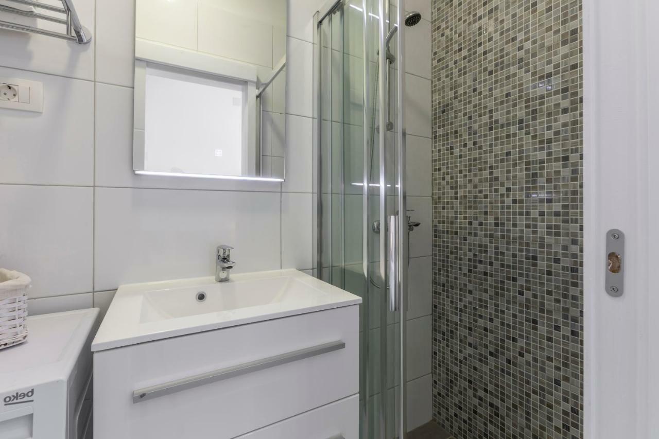 Studio Apartments Twins Split Dış mekan fotoğraf
